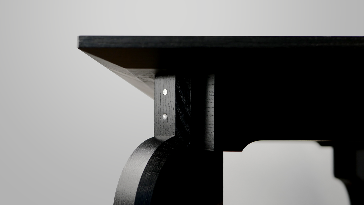 Sovahn Stool